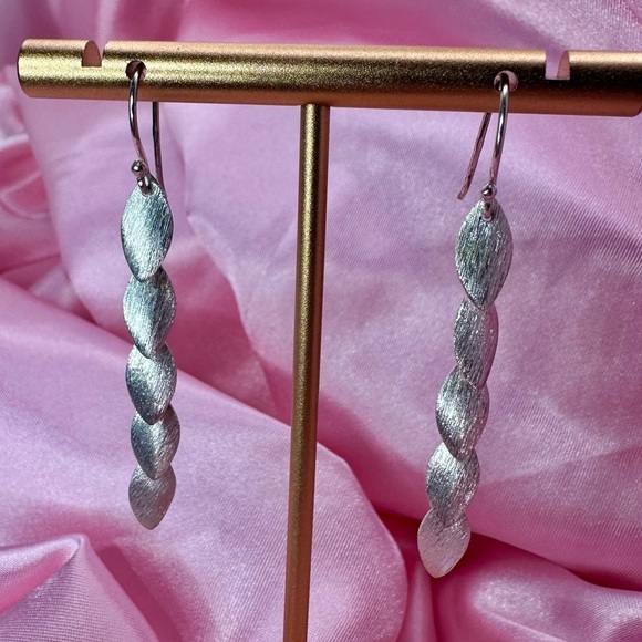 Elegant Sterling Silver Dangle Earrings - Picture 1 of 10